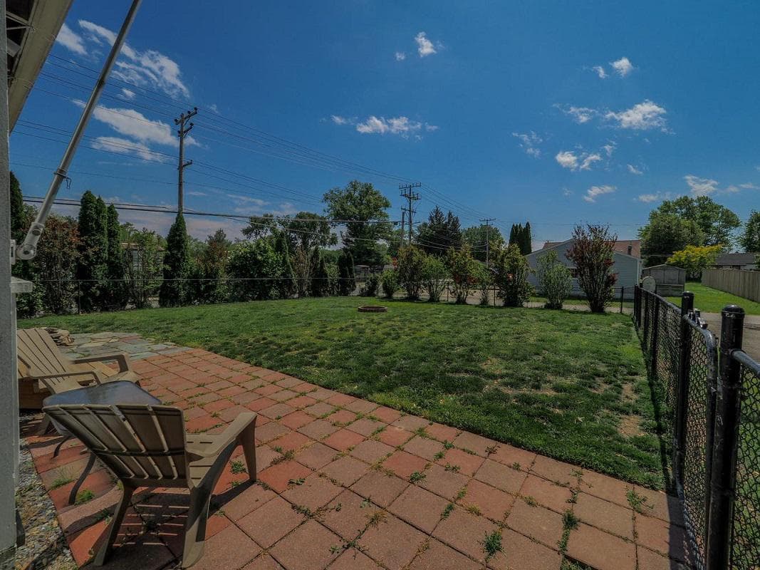 50 Mitchell Ave photo 20