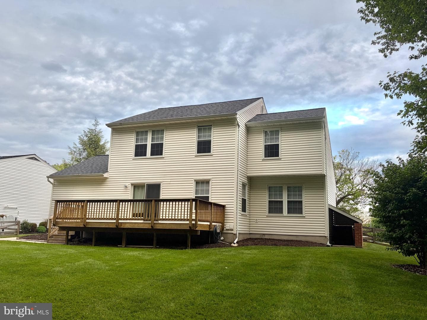 740 High Plain Drive photo 29