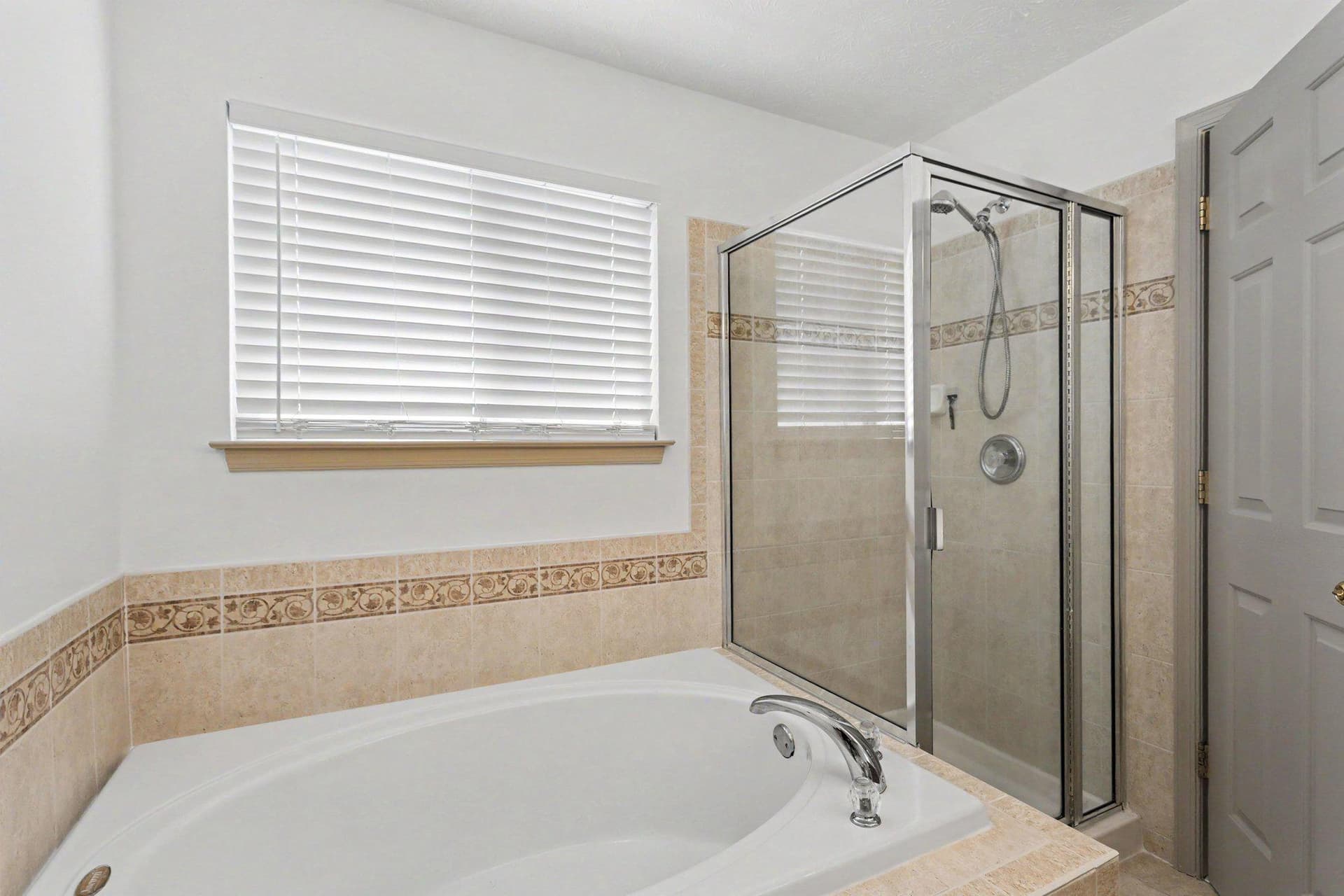 1604 Nuttal Avenue photo 18