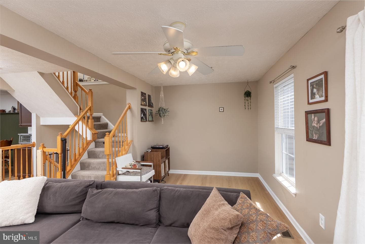 1069 Jeanett Way photo 10