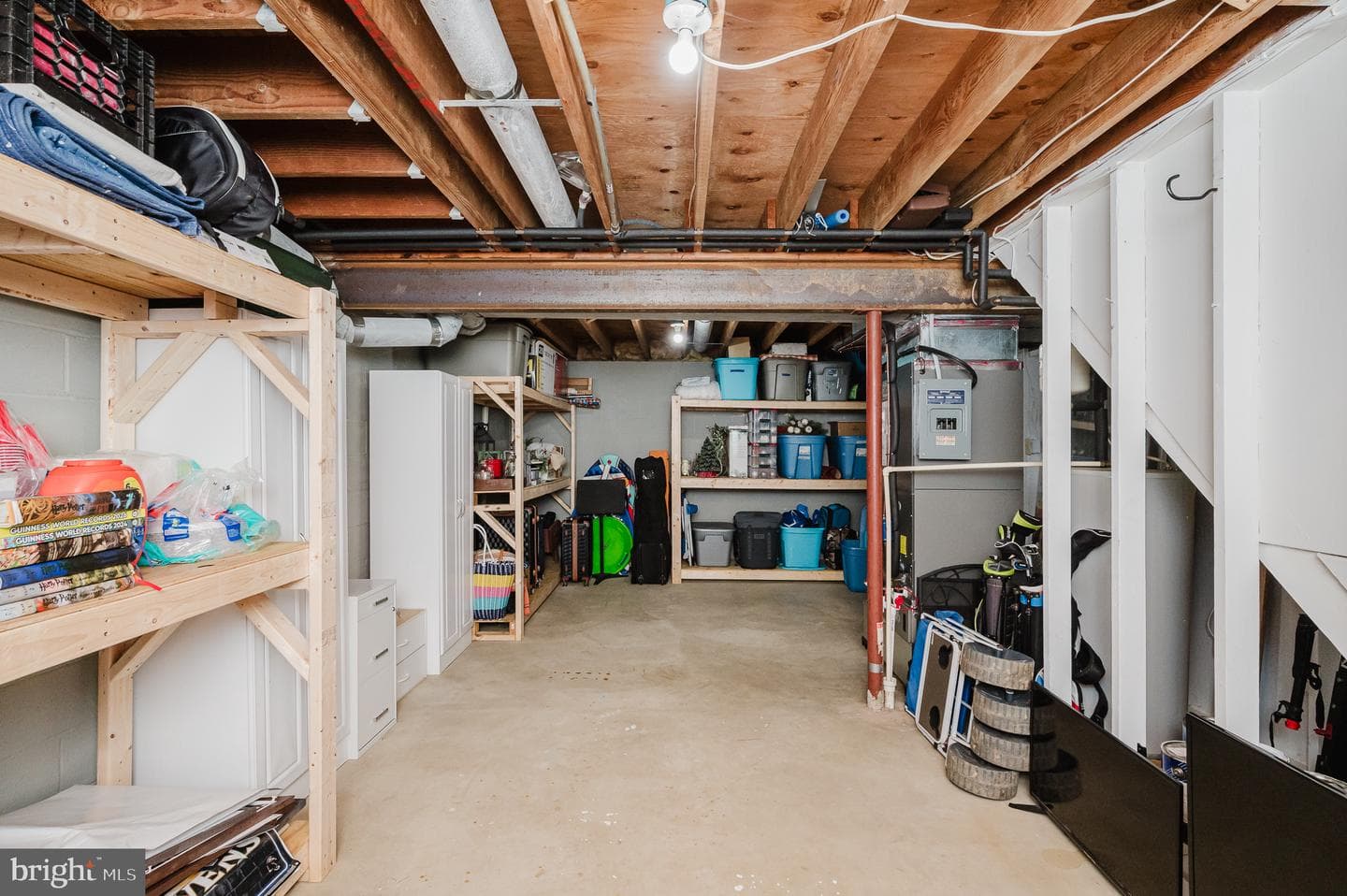 805 Hayden Court photo 61