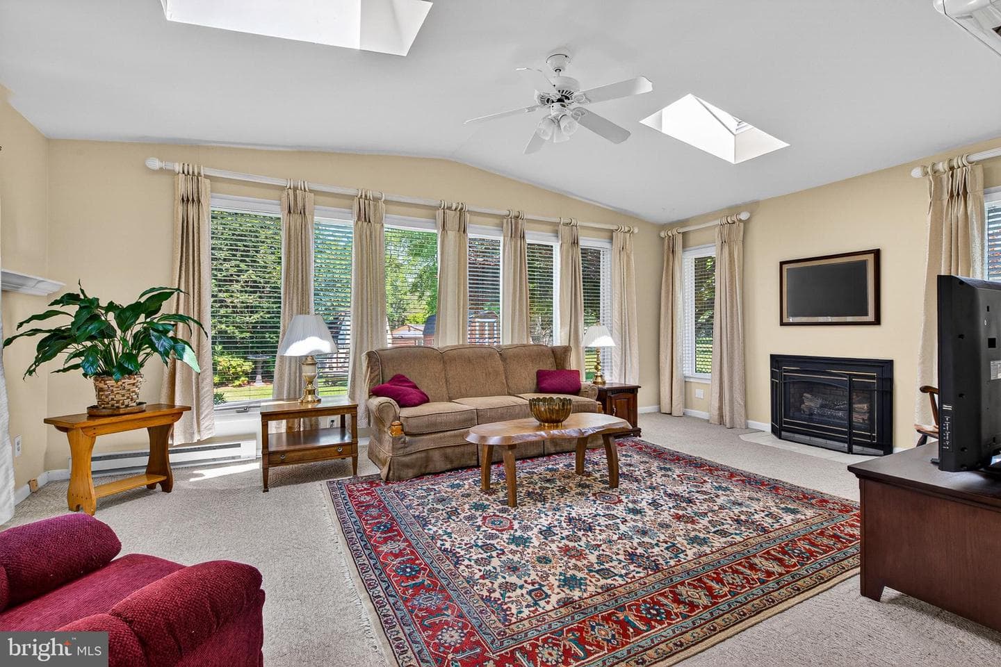 112 W Heather Road photo 18