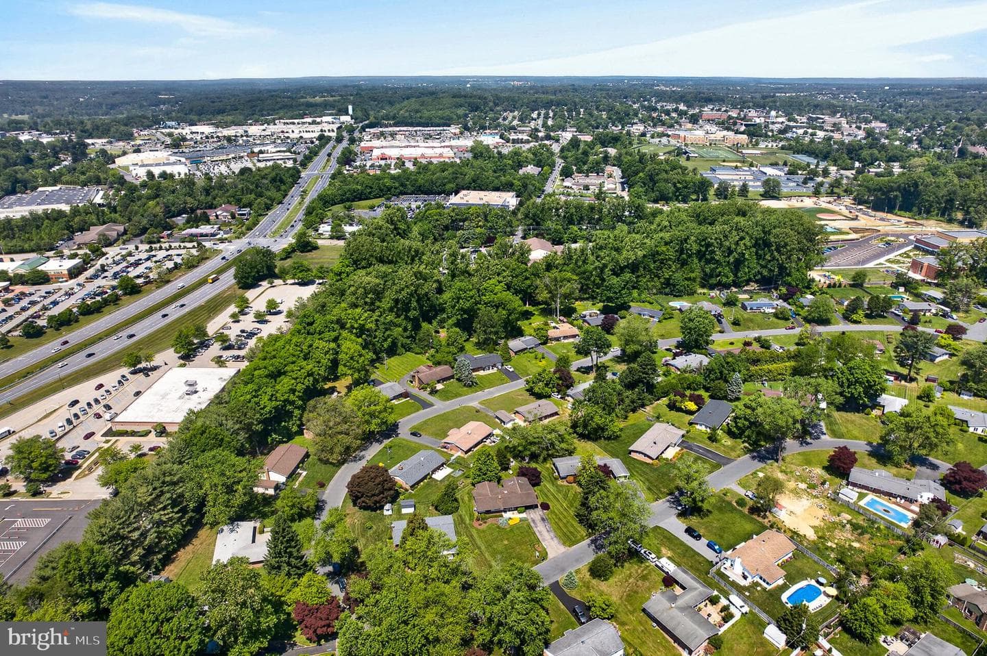 112 W Heather Road photo 54