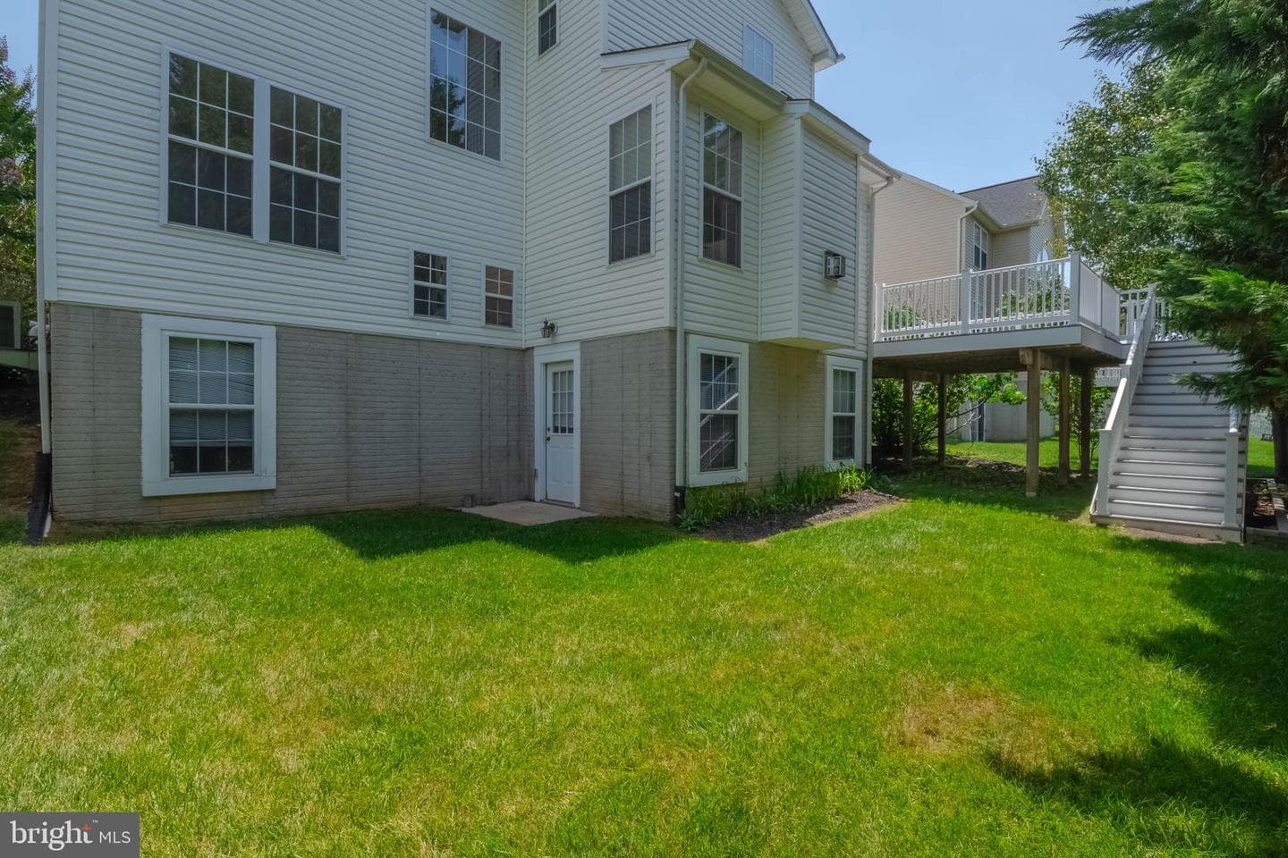 442 Clydebank Dr photo 33