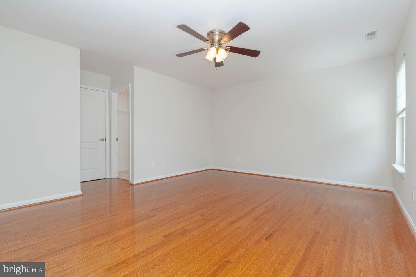 442 Clydebank Dr photo 41