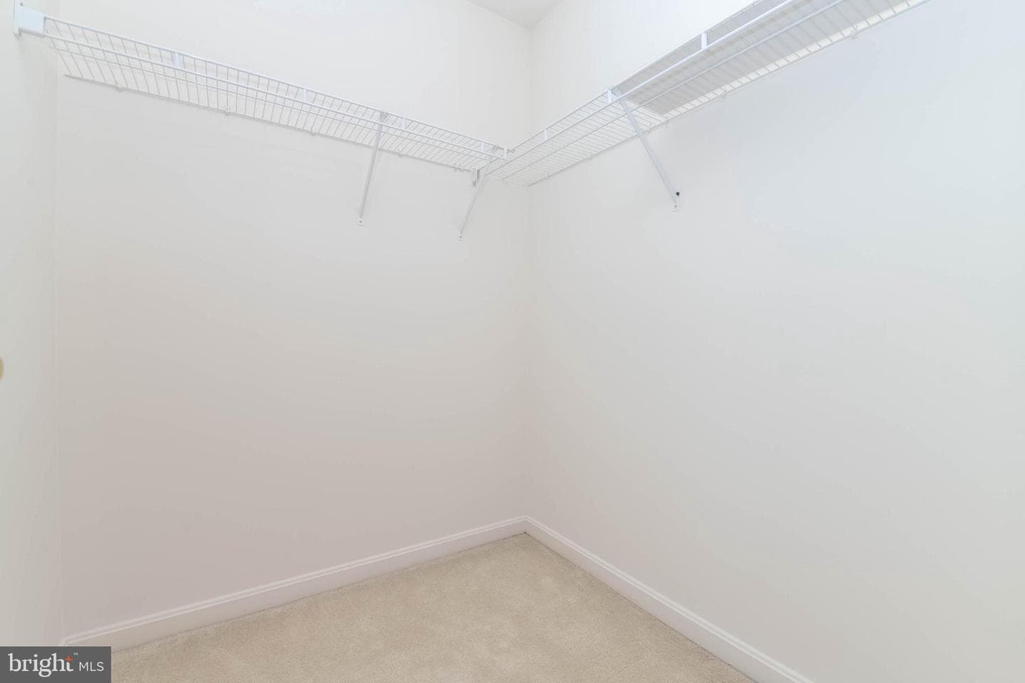 442 Clydebank Dr photo 46
