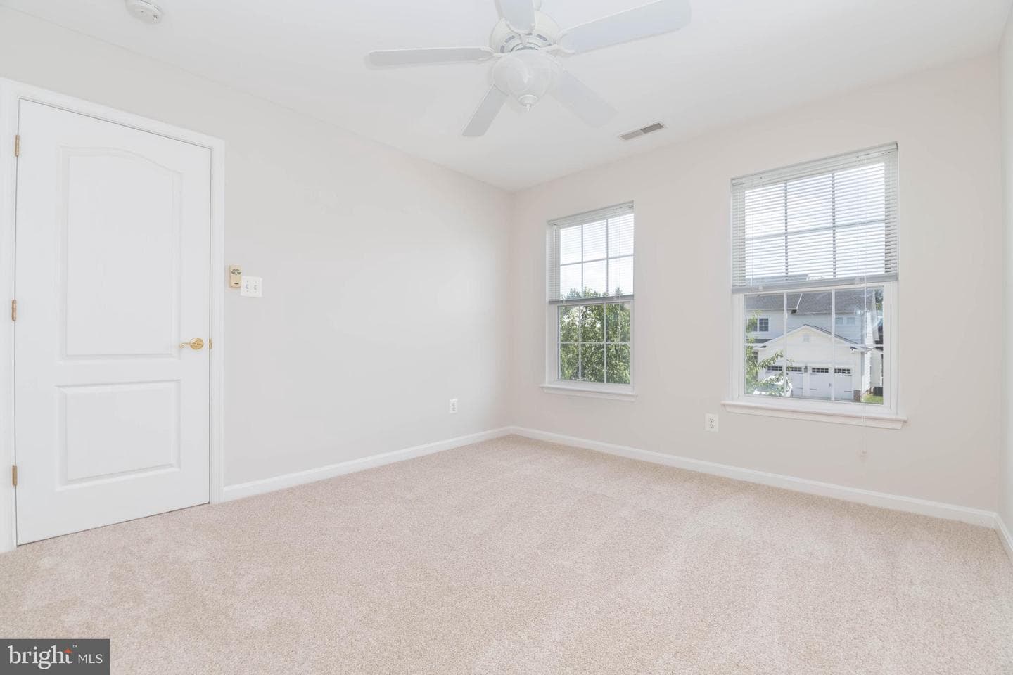 442 Clydebank Dr photo 52