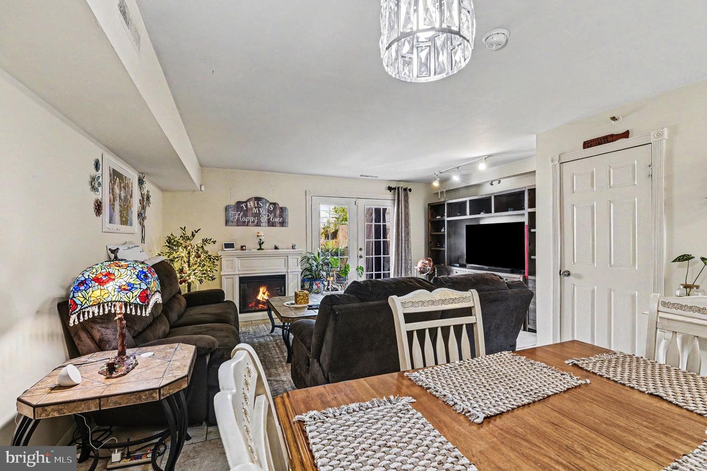213 Foster Knoll Drive photo 10