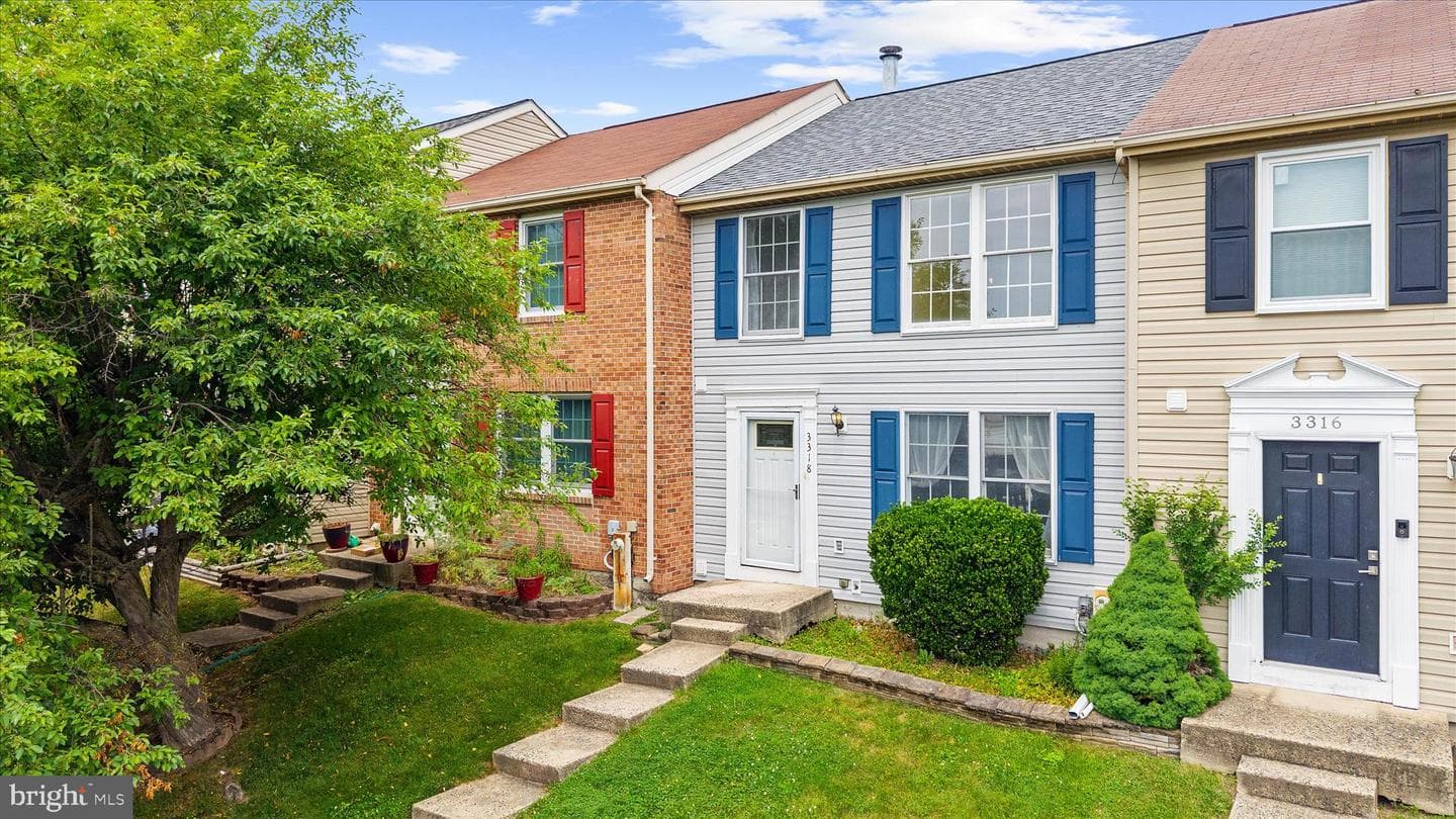 3318 Racoon Court