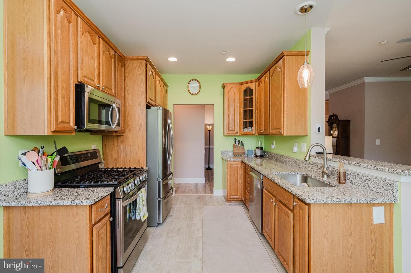 1603 Martha Court #101 photo 16