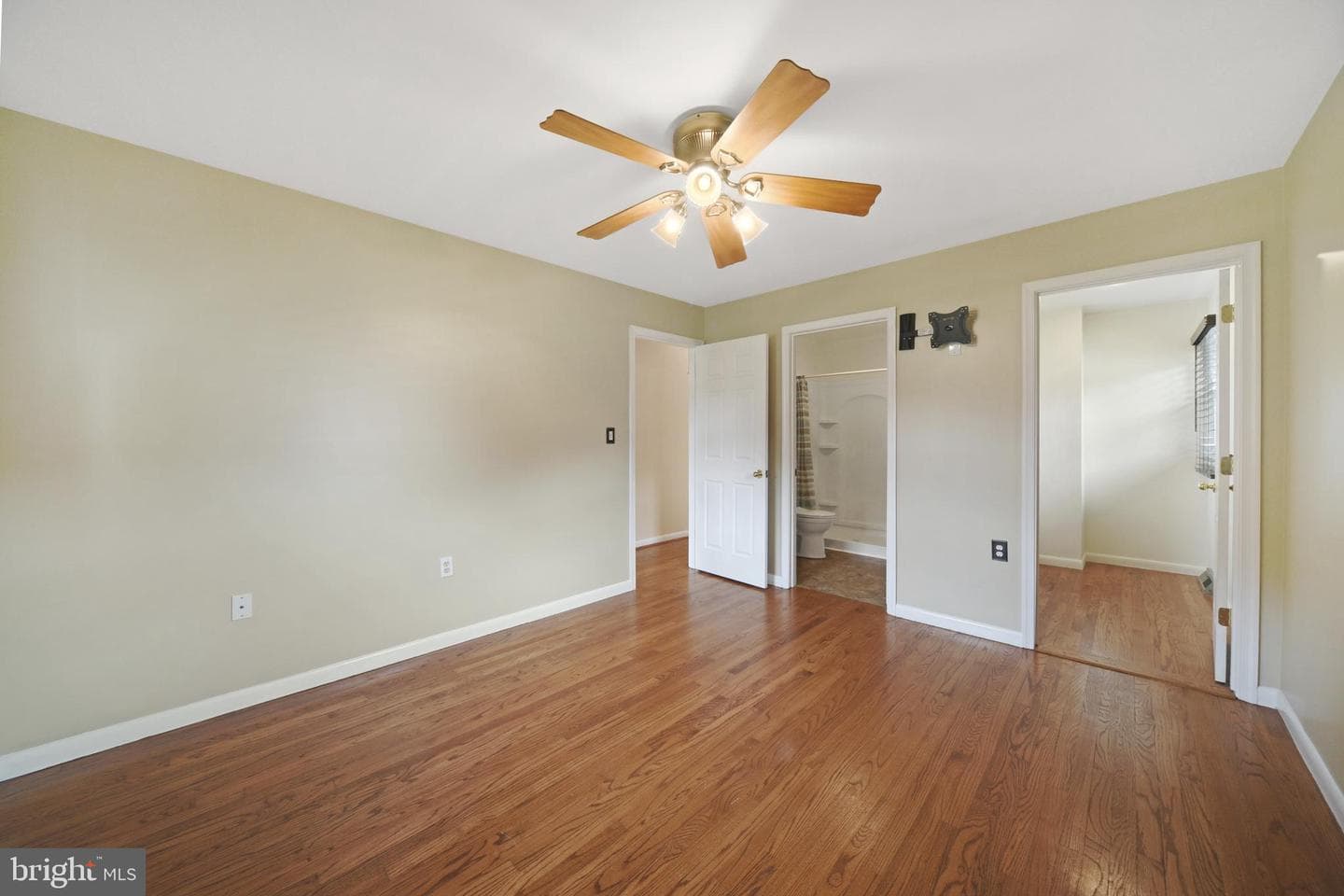304 Timothy Drive photo 15