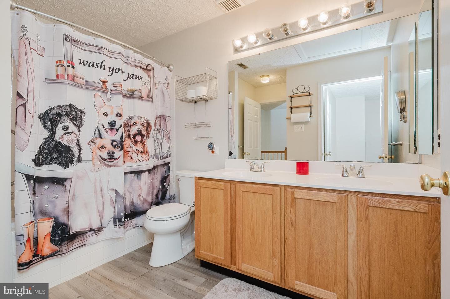 556 Macintosh Circle photo 19
