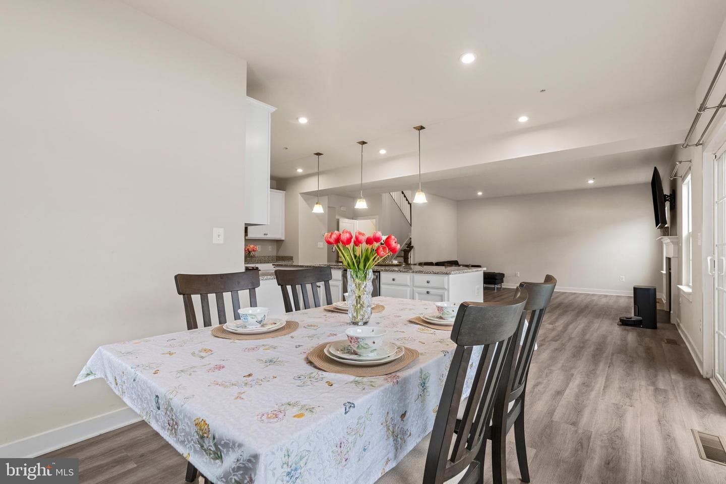 3604 Darvell Circle photo 24