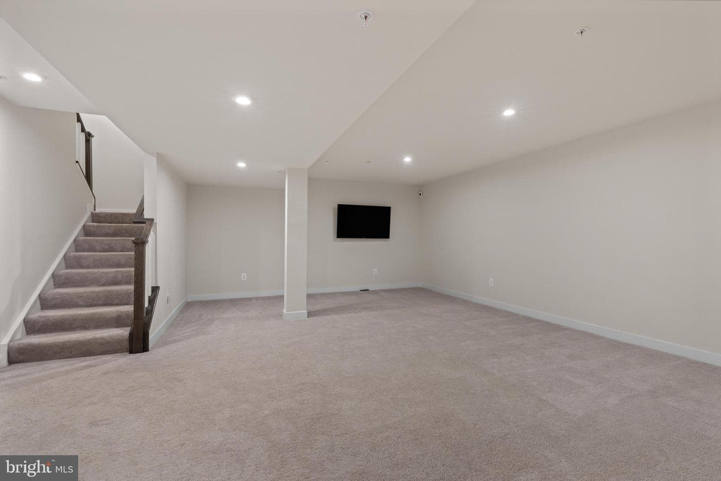 3604 Darvell Circle photo 38