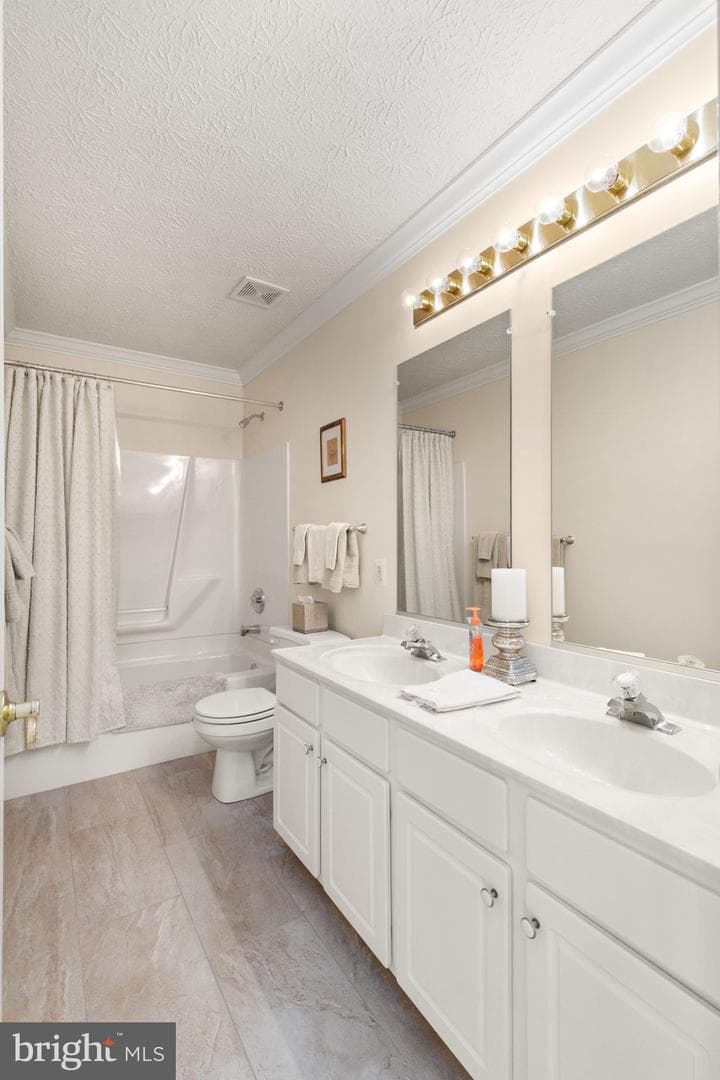 612 Loring Avenue photo 33