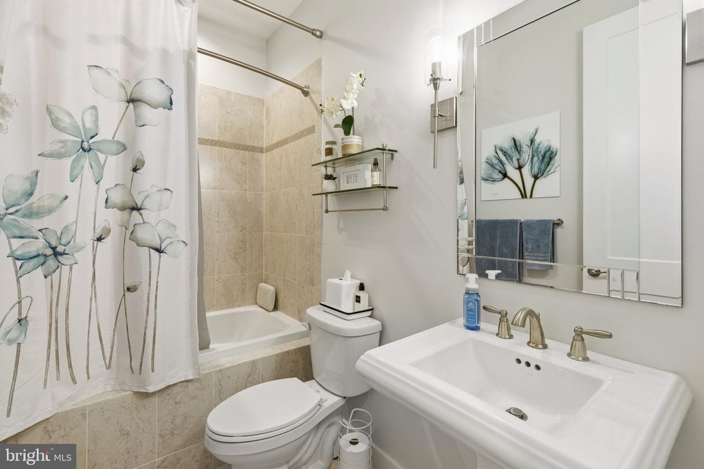 201 Man O War Place photo 30