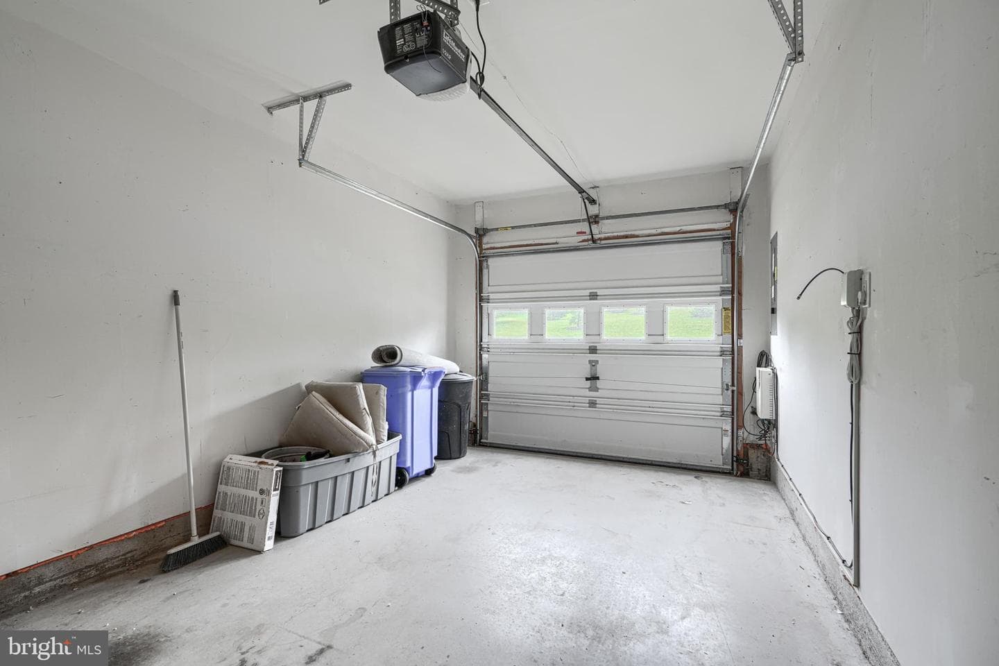 1428 Wellspring Drive photo 39