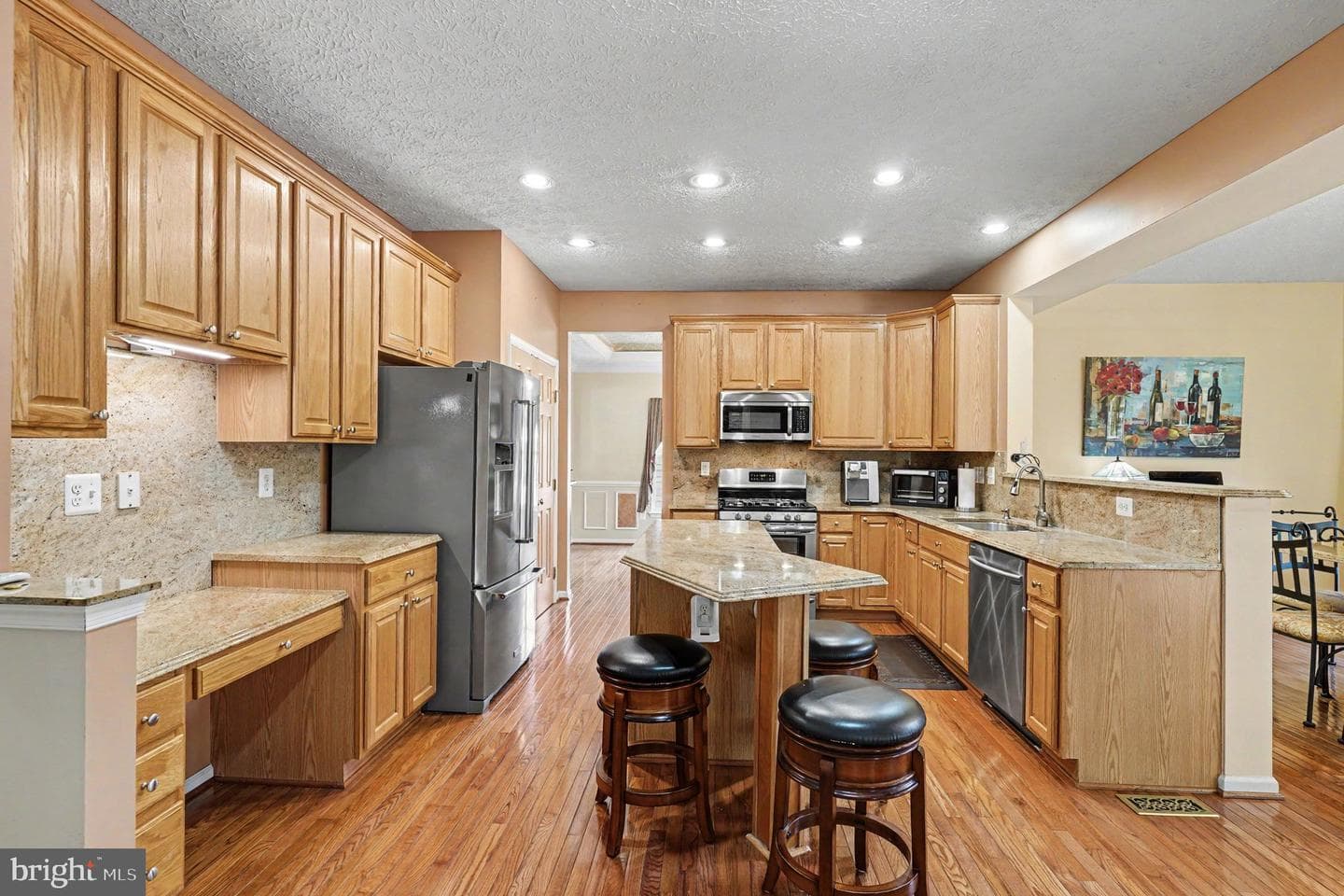 3008 Lewis Lane photo 6