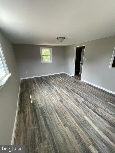 605 Camilla St photo 29