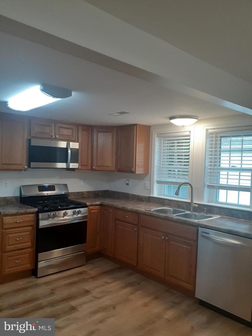 1847 Mitchell Drive photo 4