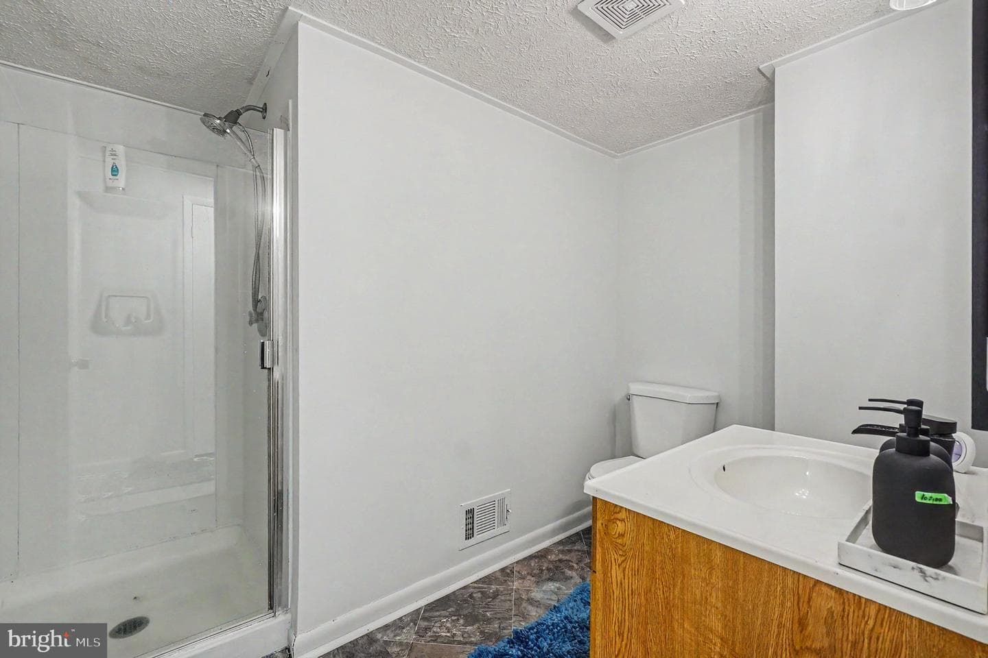 743 Custis Street photo 20