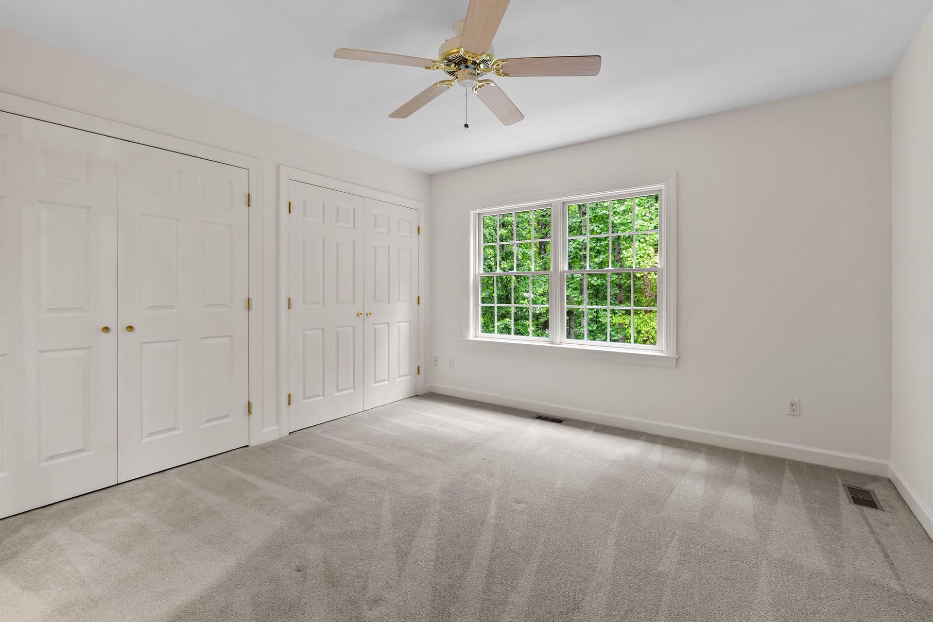 1725 Cannongate Road photo 29