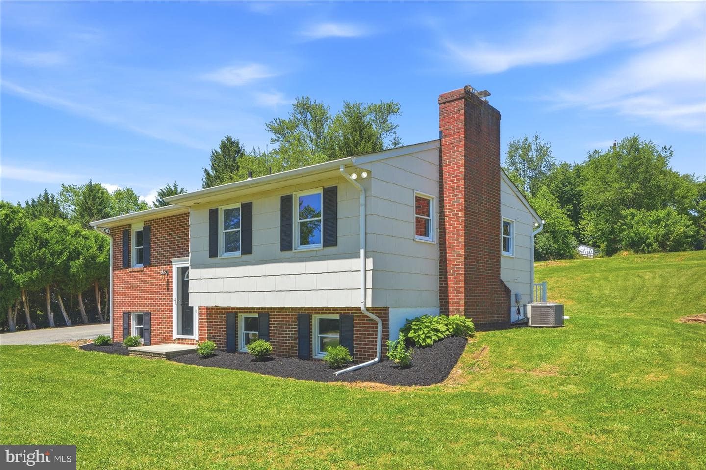 2949 Whiteford Road photo 35