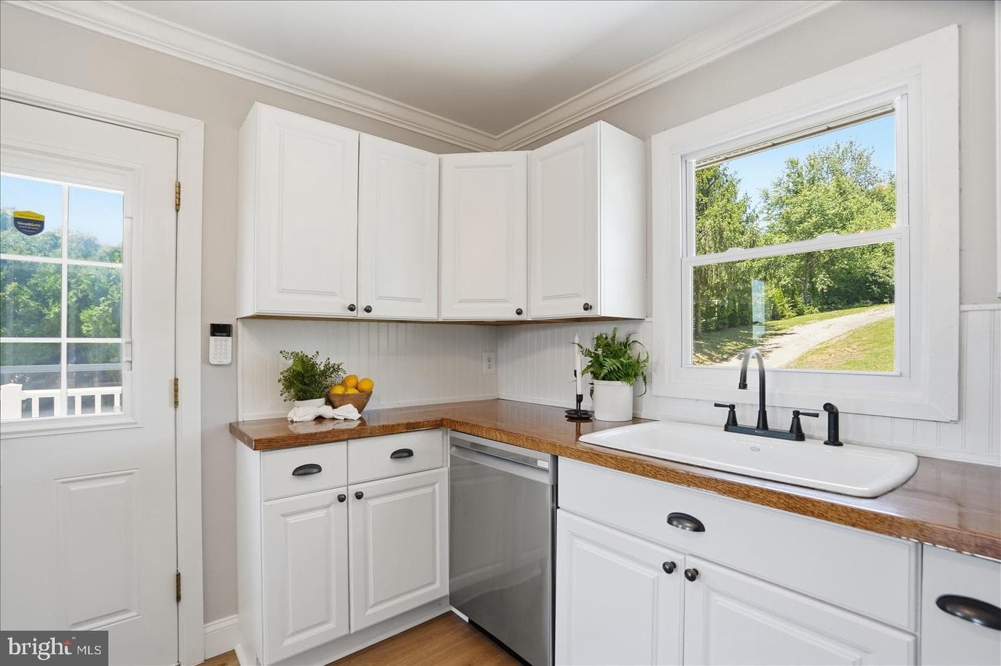2949 Whiteford Road photo 8