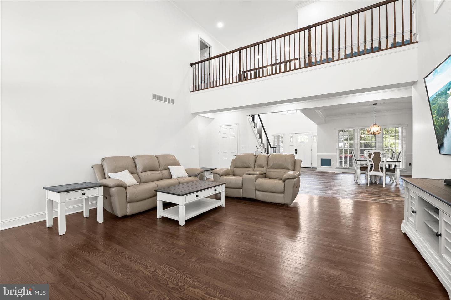 3003 Sheffield Court photo 26