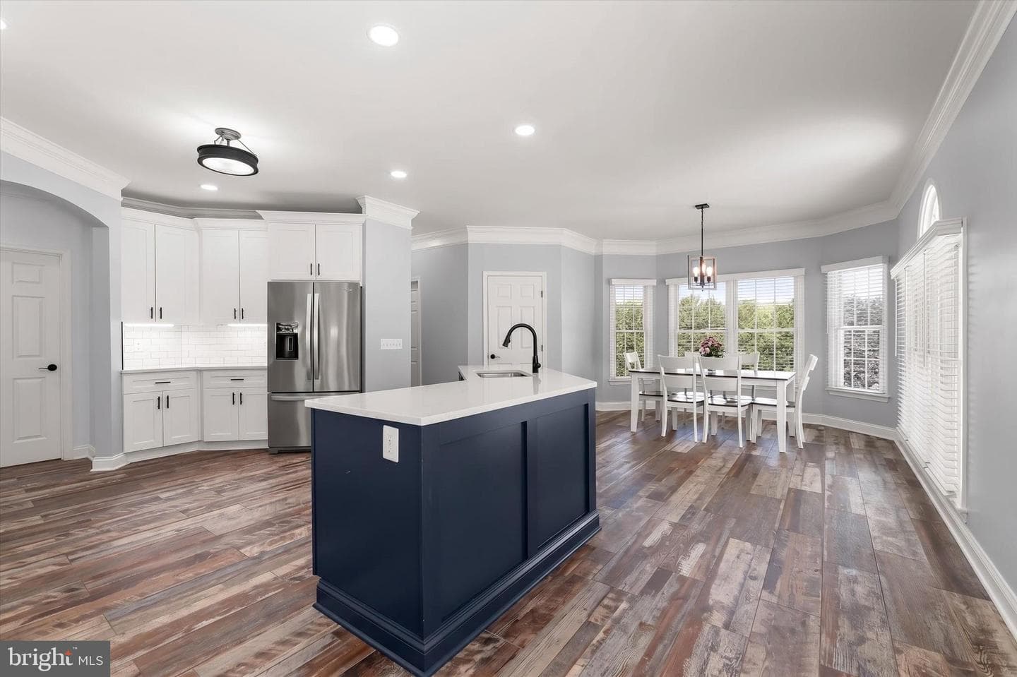 3003 Sheffield Court photo 41