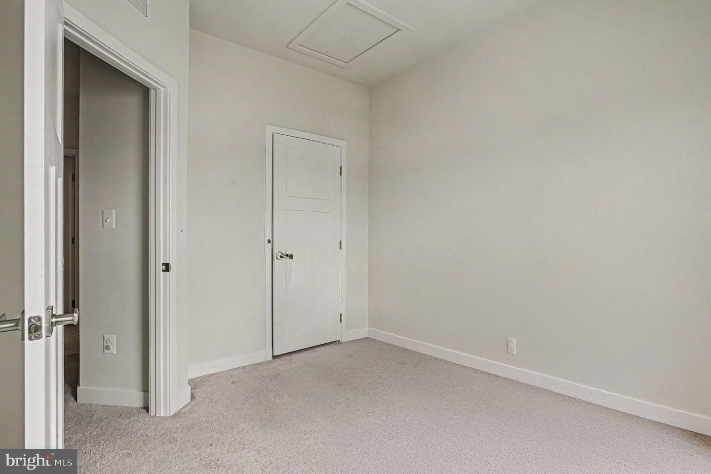 3037 Strasbaugh Drive photo 23