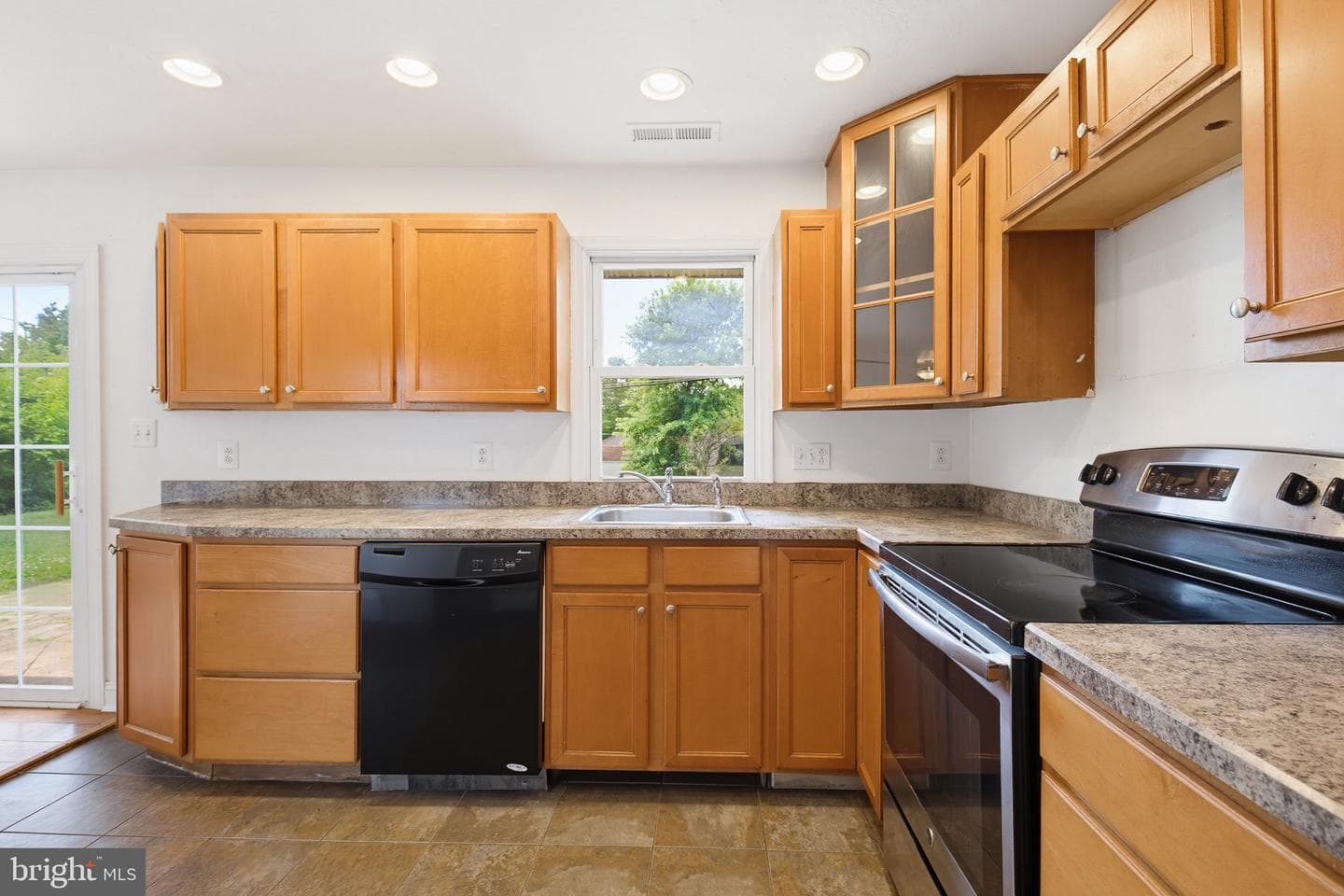 403 Ensor Ct photo 15
