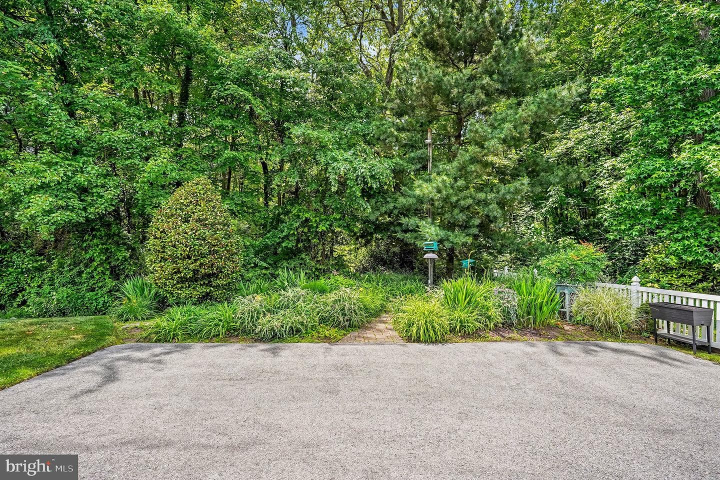 102 Graceford Drive photo 42