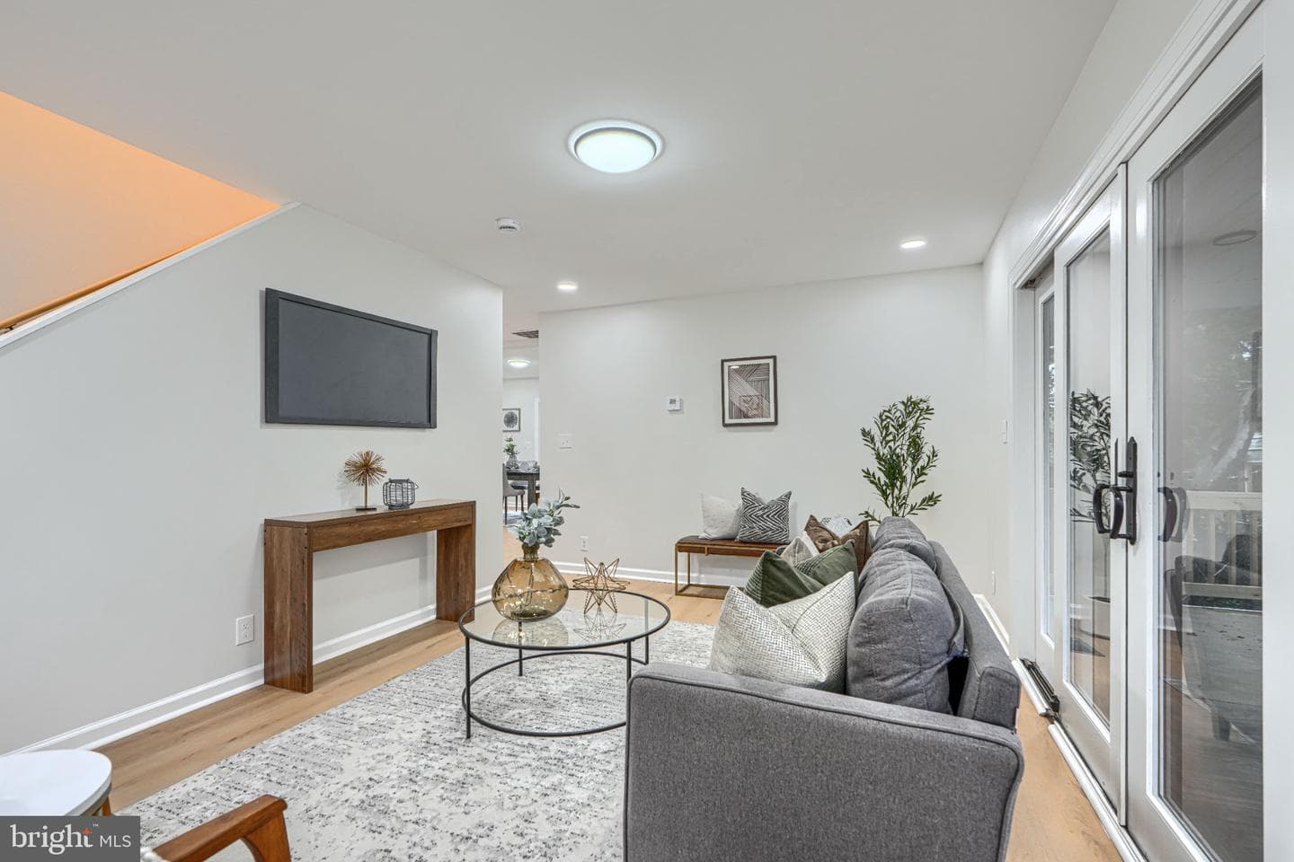 143 Rigdon Road photo 2