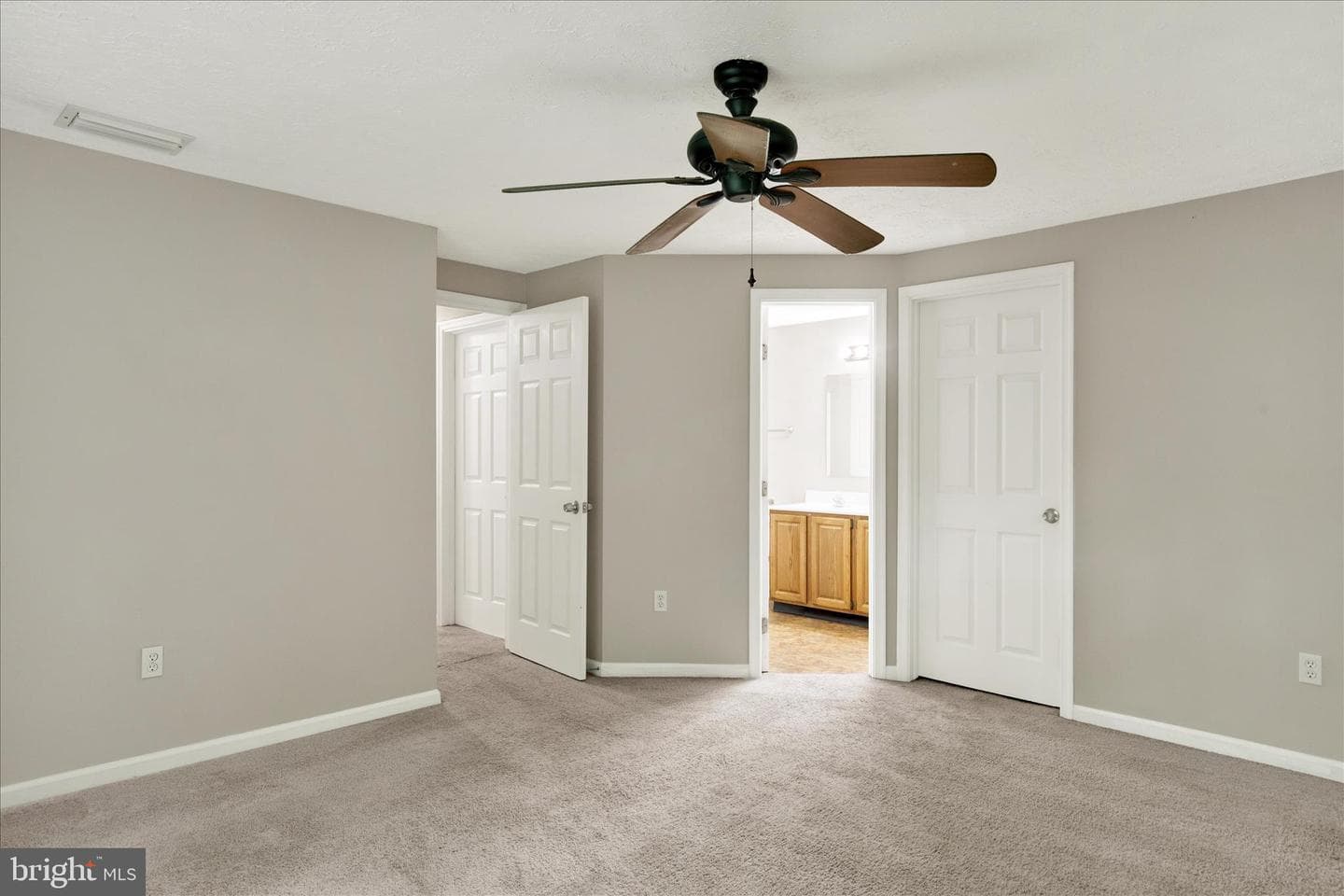 209 Oak Leaf Circle #209-F photo 14