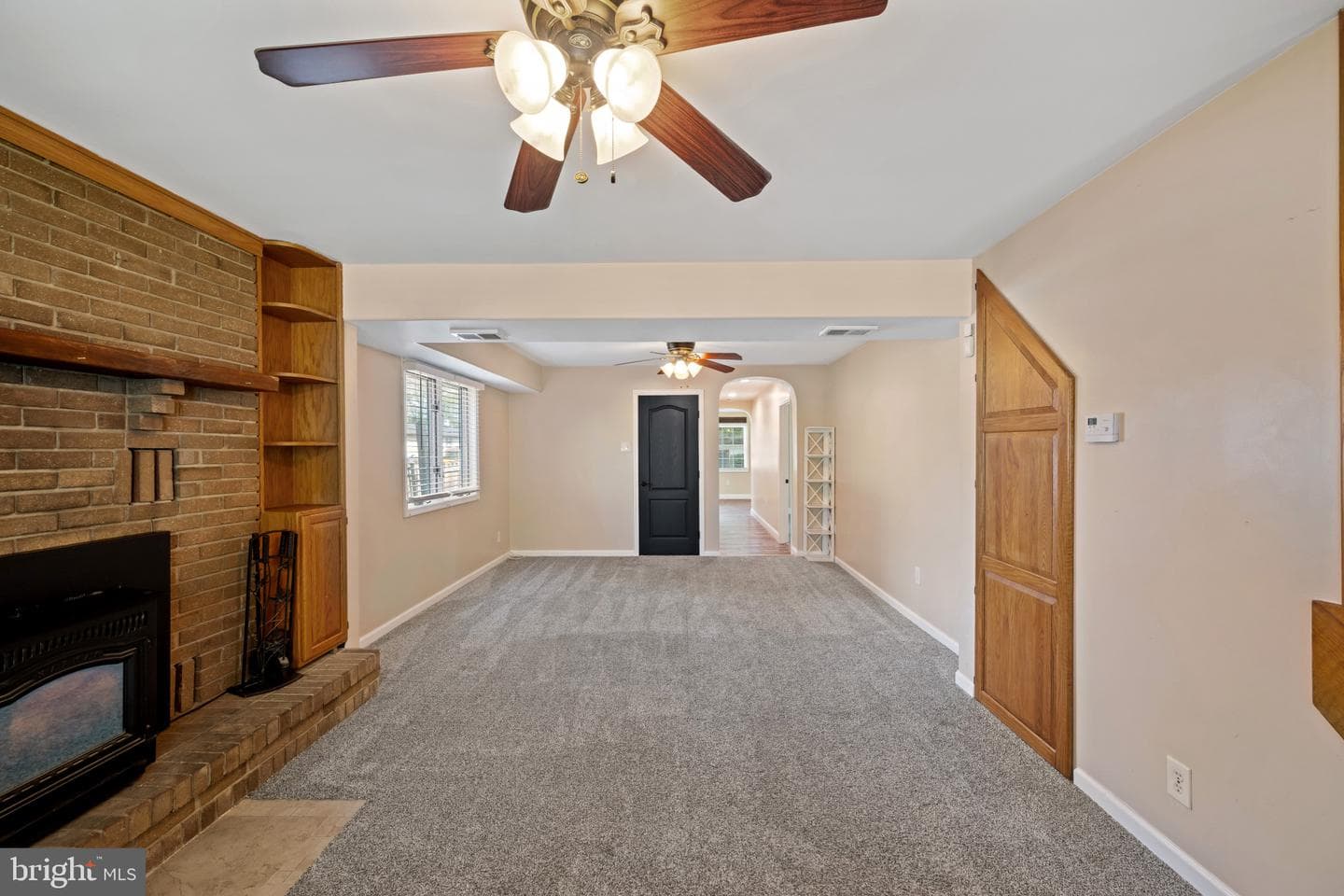 817 Giles Street photo 12