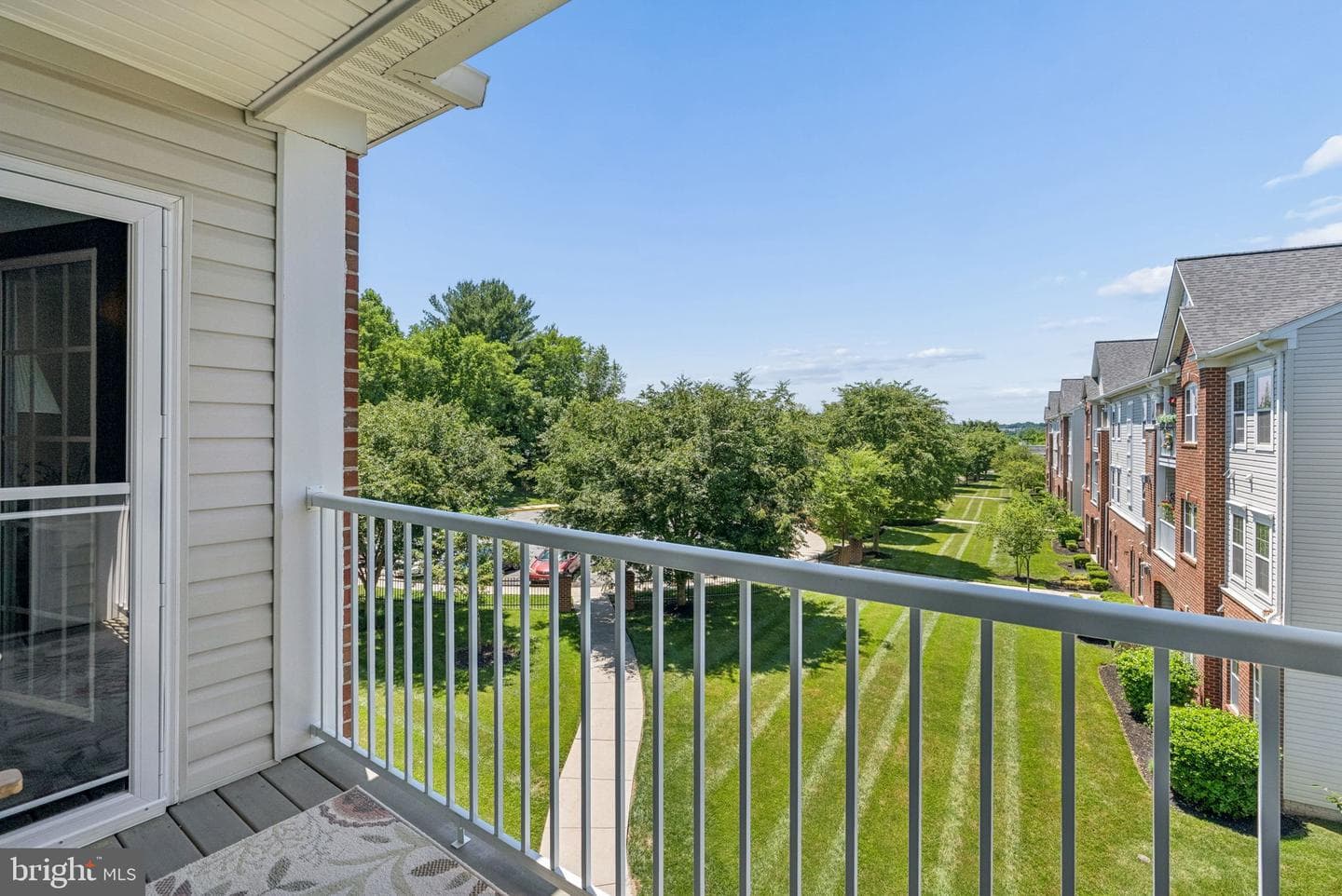 261 Beckenham Circle #402 photo 12