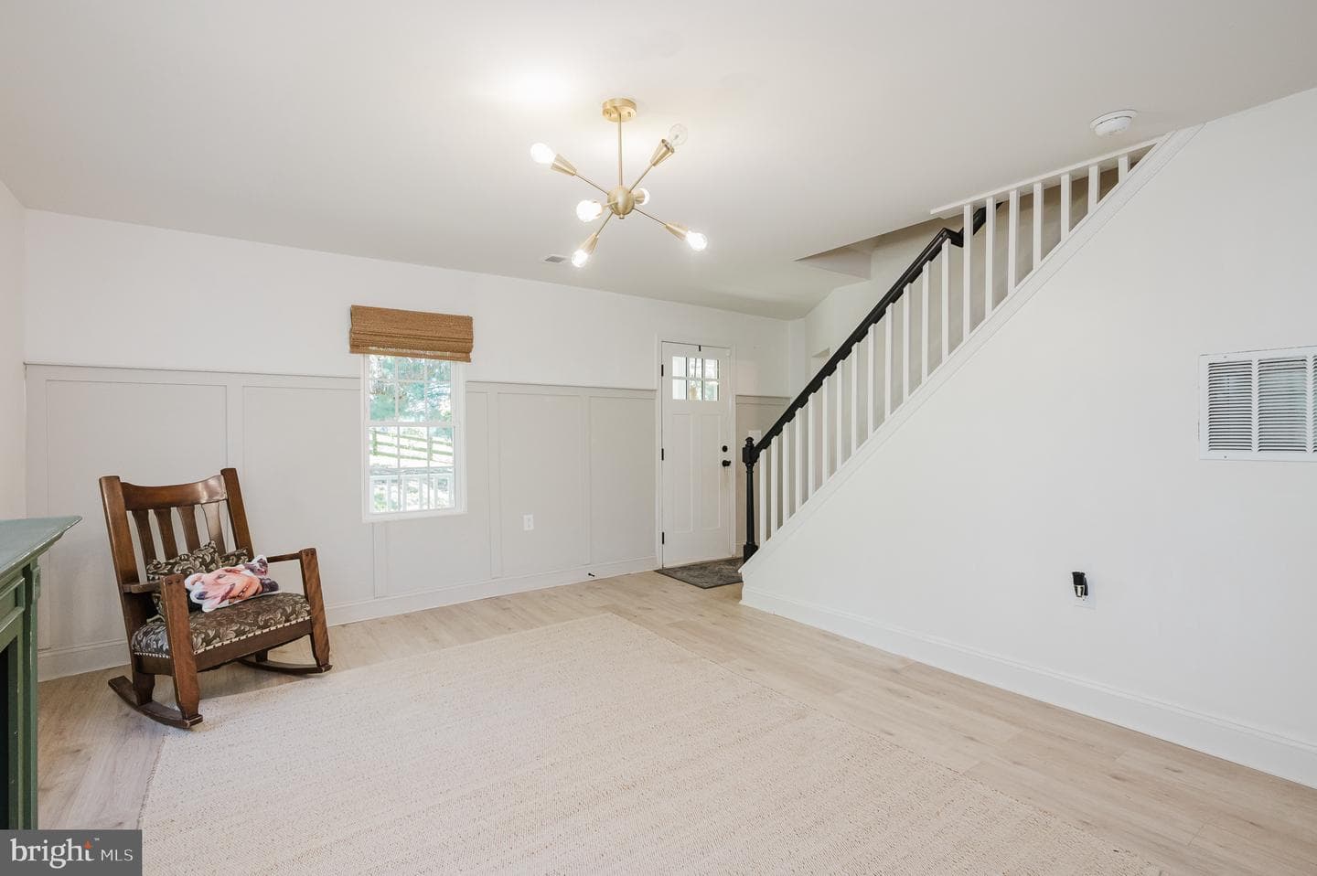 3248 Charles Street photo 20