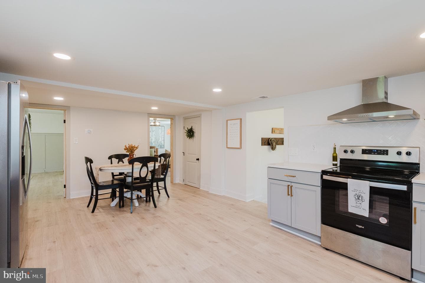 3248 Charles Street photo 30