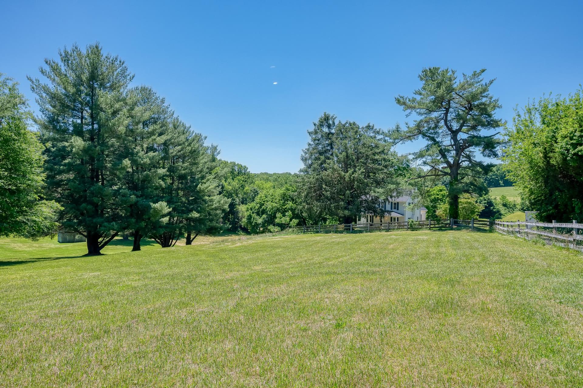 3248 Charles Street photo 9