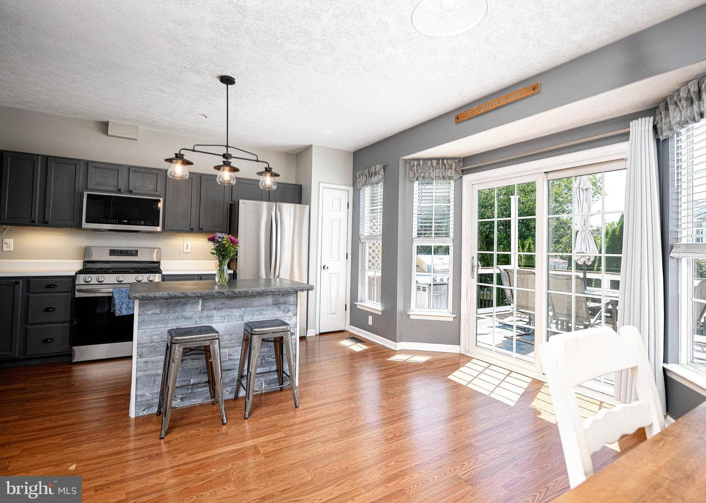 283 Cherry Tree Square photo 6