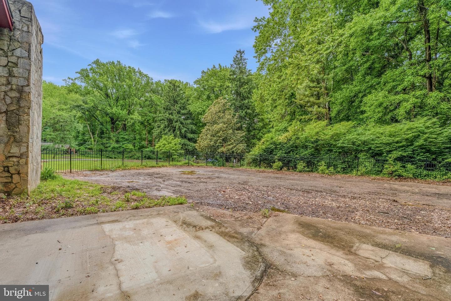 2327 Sherwood Lane photo 40