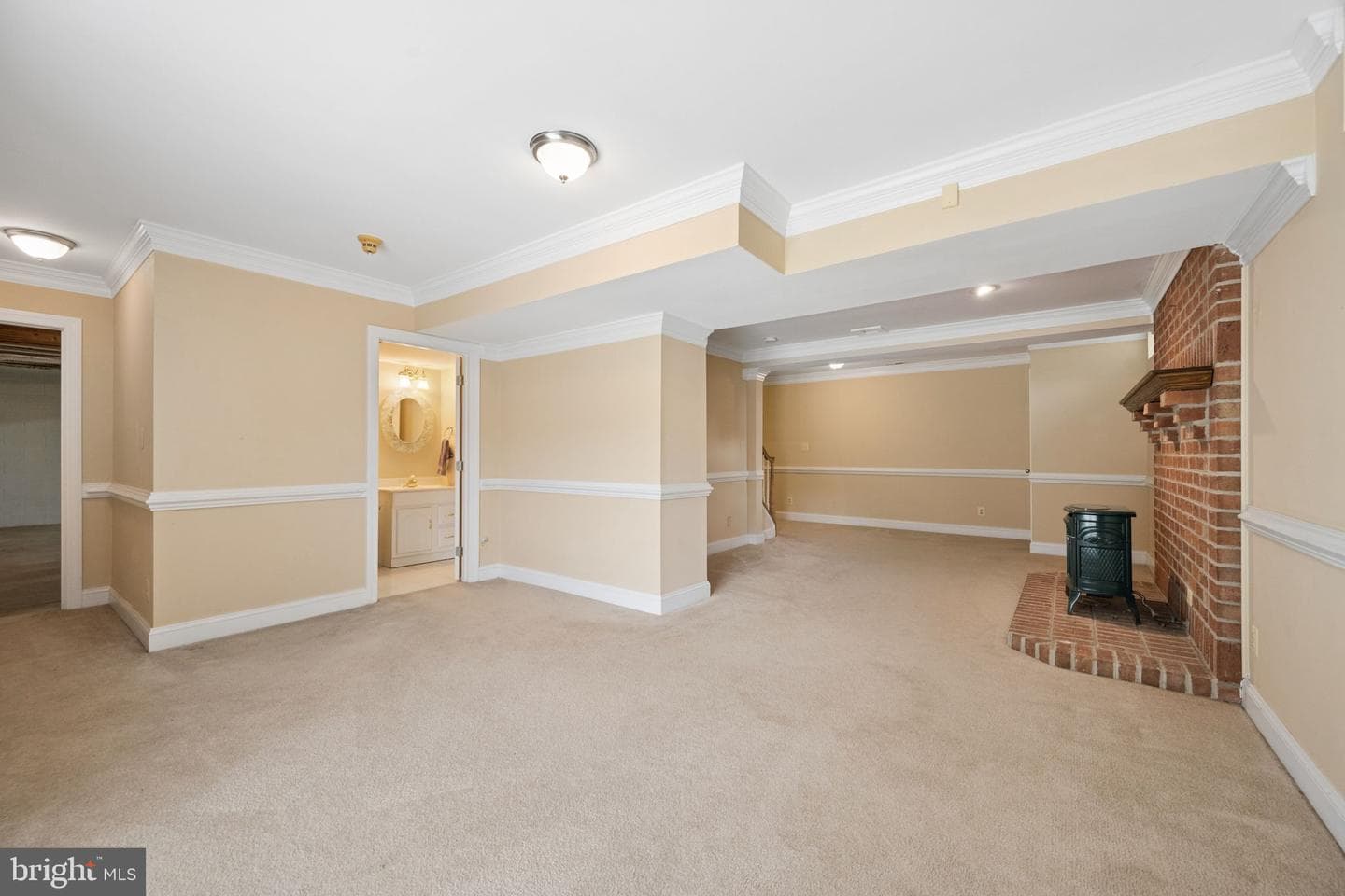 813 Saint Ann Drive photo 53