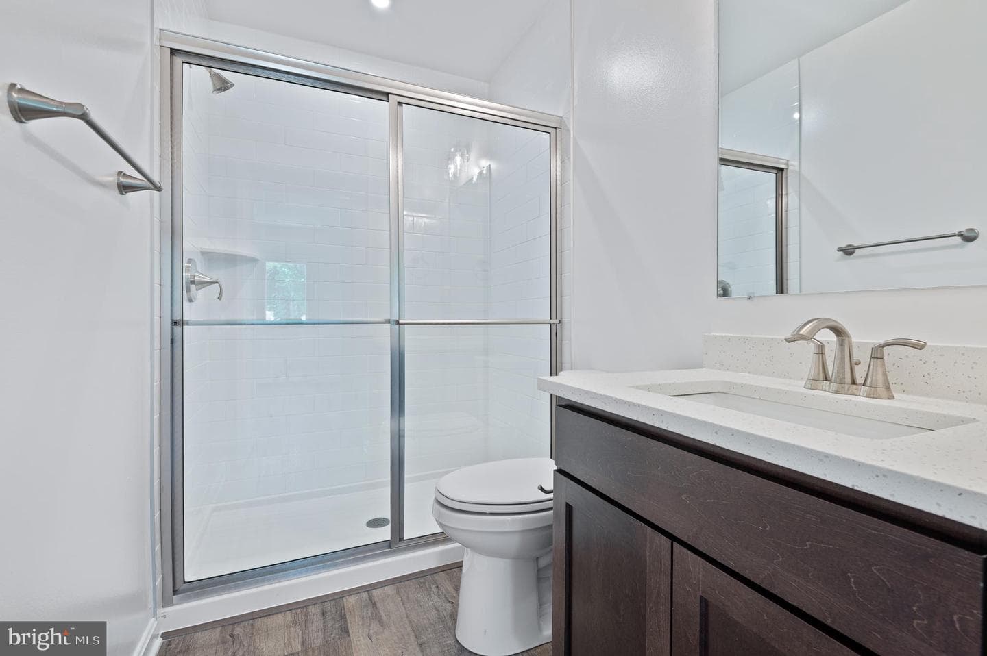 756 Bur Oak Court photo 8