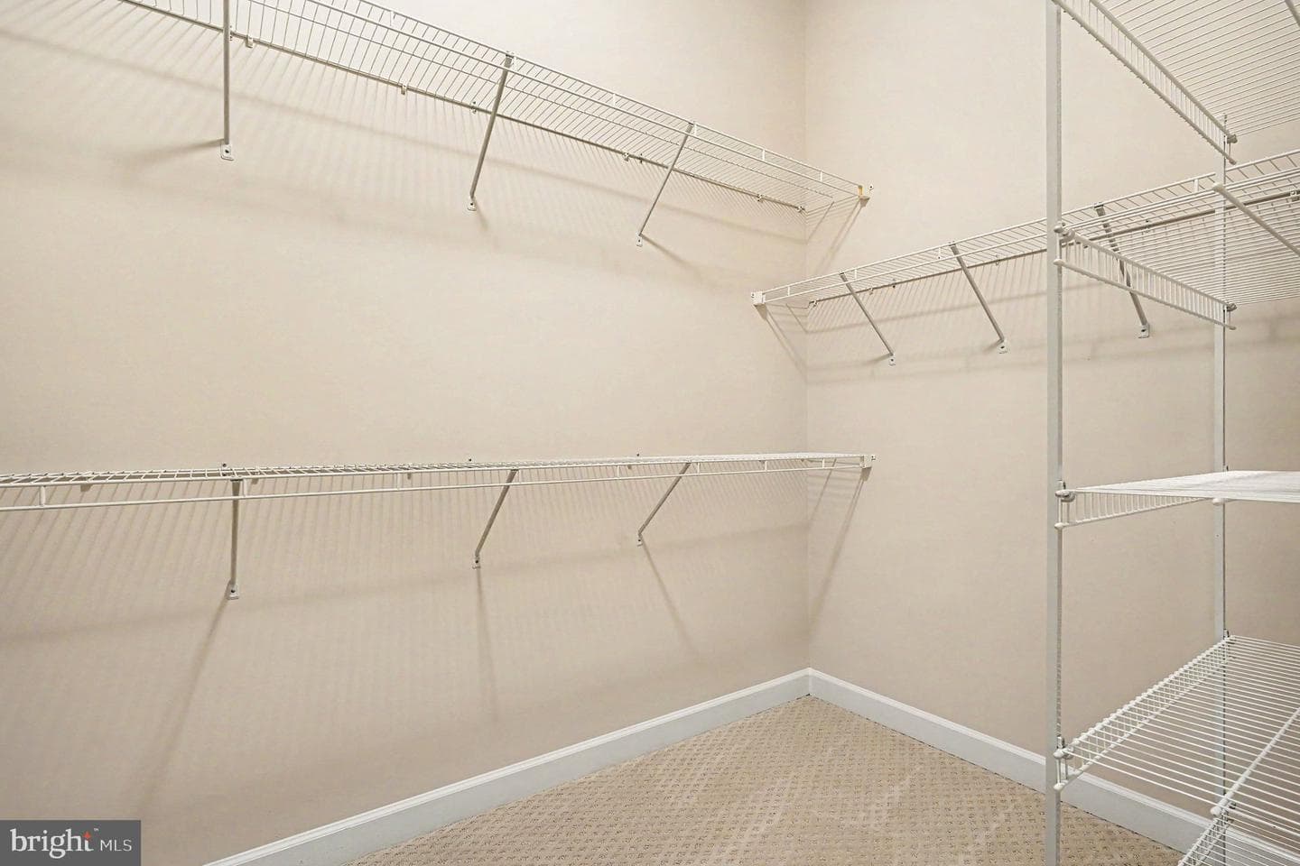 714 Monarchos Drive photo 26
