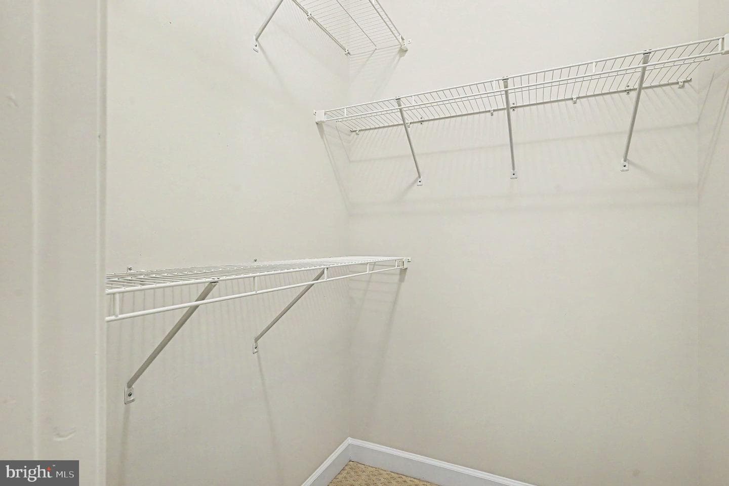 714 Monarchos Drive photo 27