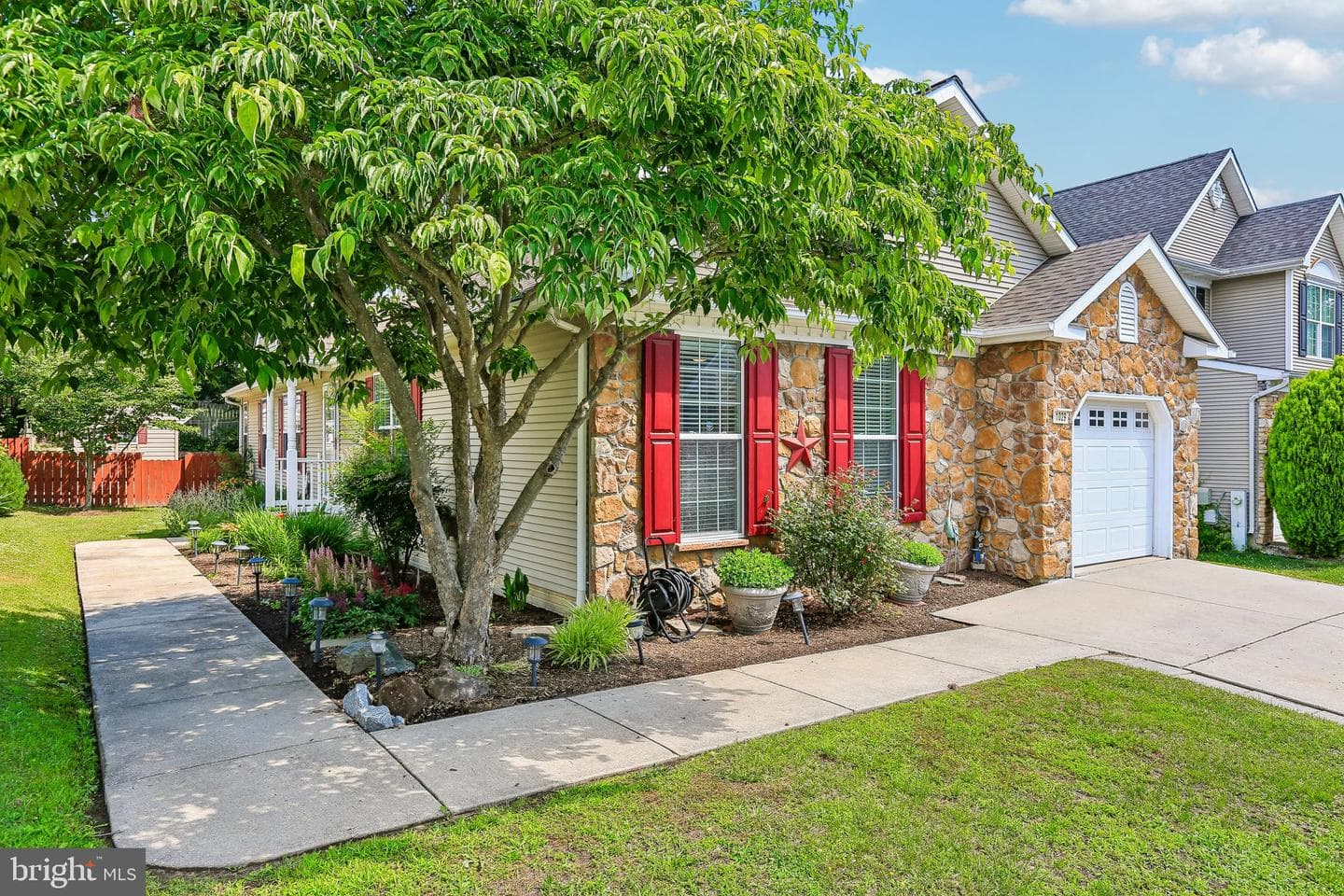 1029 Searay Court photo 2