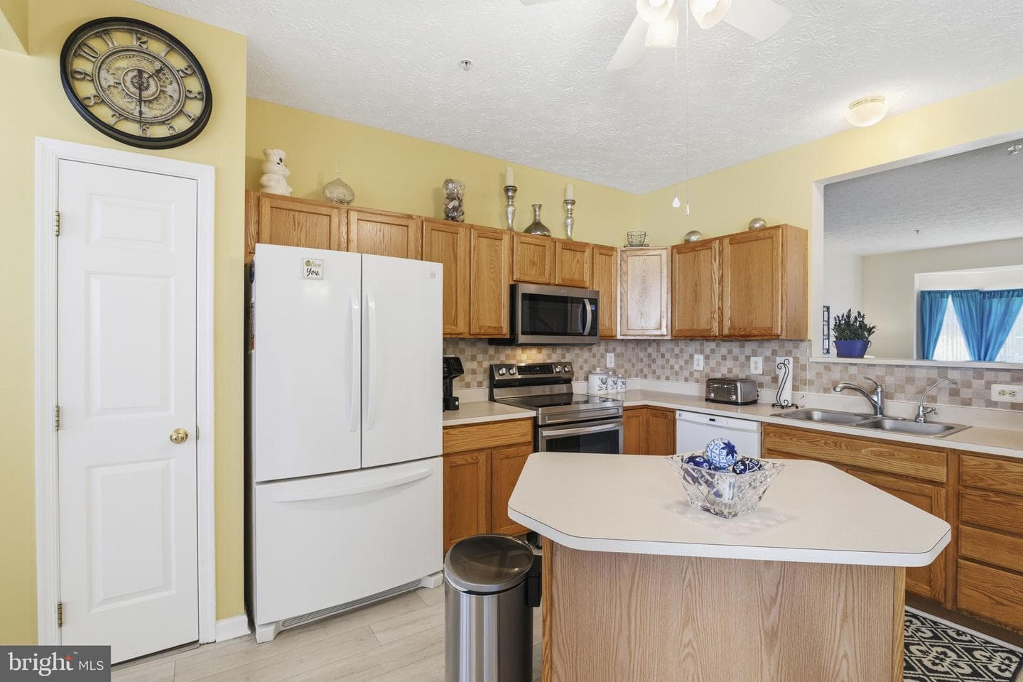 5080 Bristle Cone Court photo 10