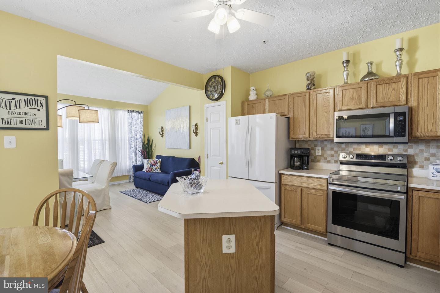 5080 Bristle Cone Court photo 6