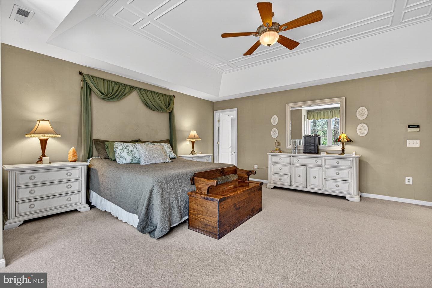 1504 Oakville Court photo 20